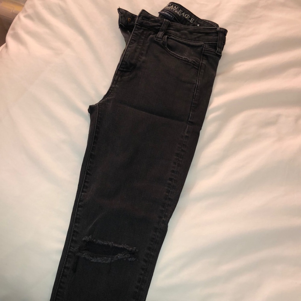 AEO black ripped jeans